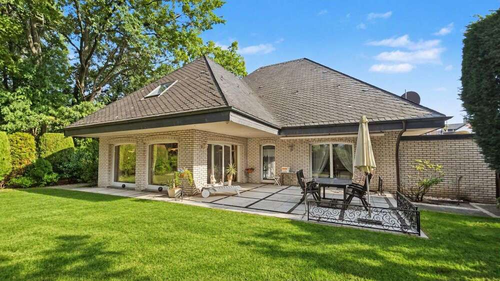 Einfamilienhaus Monheim am Rhein - 7 Zimmer, 326 m&sup2;, 1.290.000&euro; | Angebot:27656890