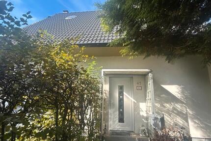 Haus Solingen Central - 5 Zimmer, 120 m&sup2;, 1.800&euro; | Angebot:27615699