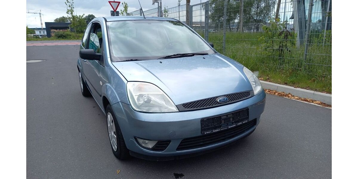 Ford Fiesta 165.000 km 1.450 &euro; köln 51145