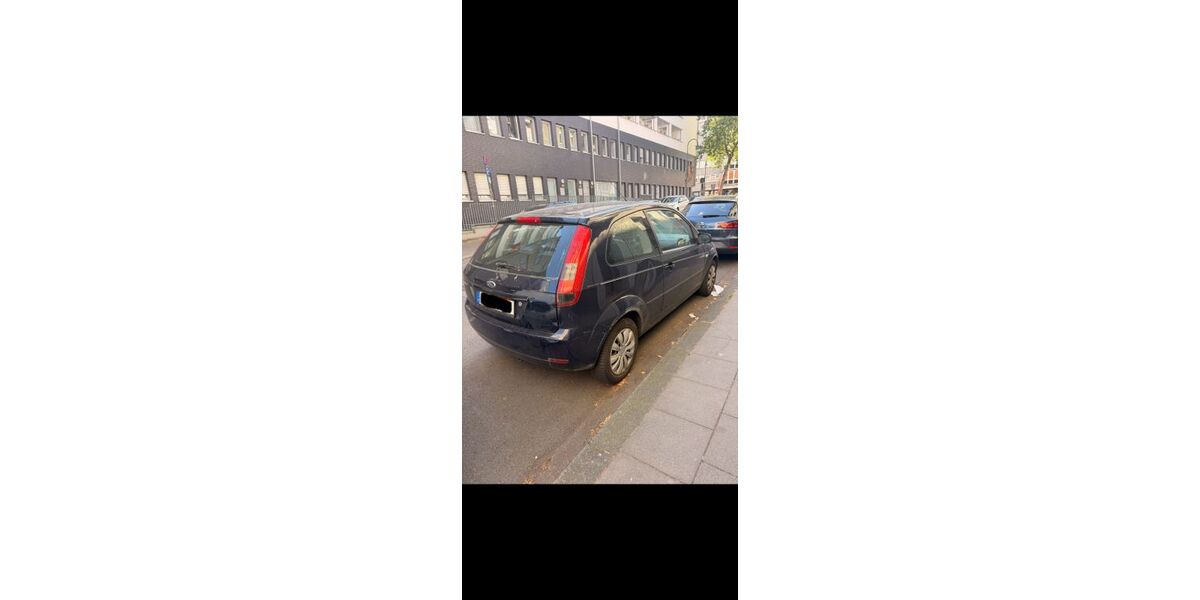 Ford Fiesta 223.500 km 985 &euro; Köln 50679