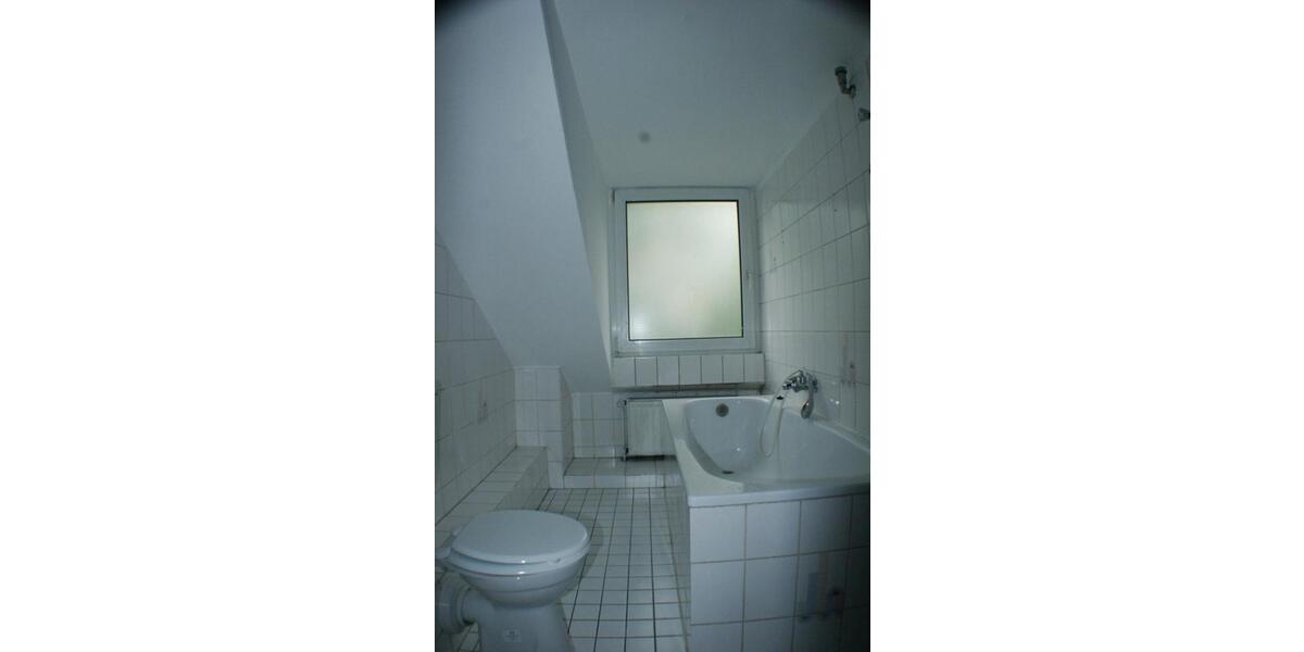 Dachgeschoßwohnung Wuppertal Elberfeld - 1 Zimmer, 33 m&sup2;, 55.900&euro; | Angebot:24585627