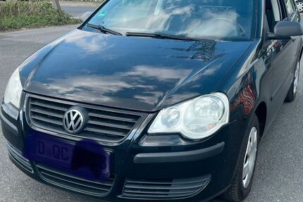 VW Polo 209.000 km 1.490 &euro; Dusseldorf 40215