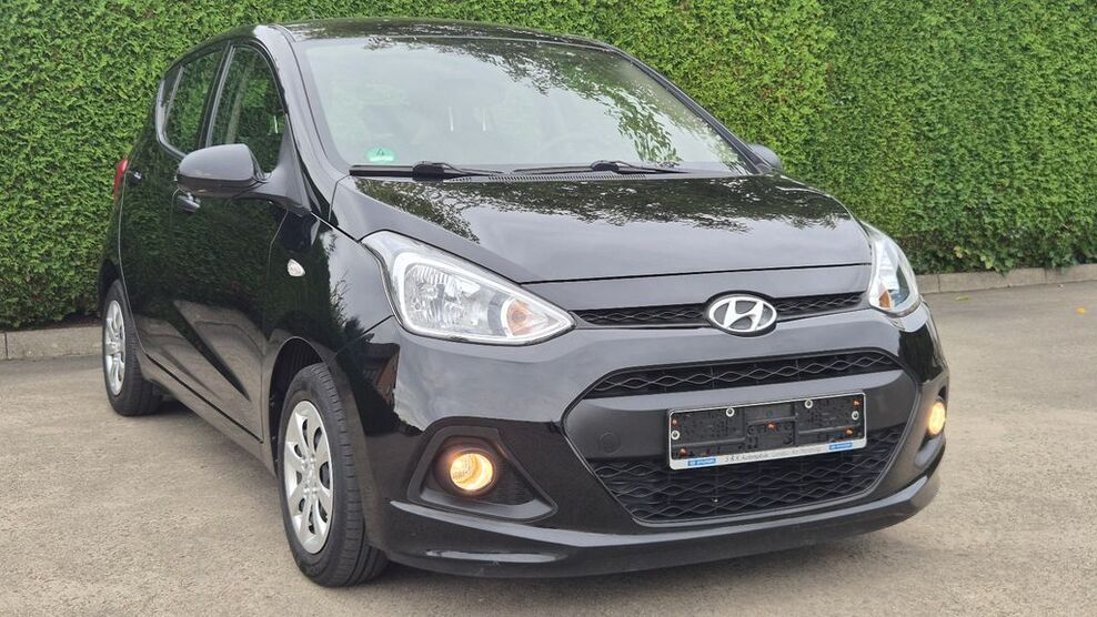 i10