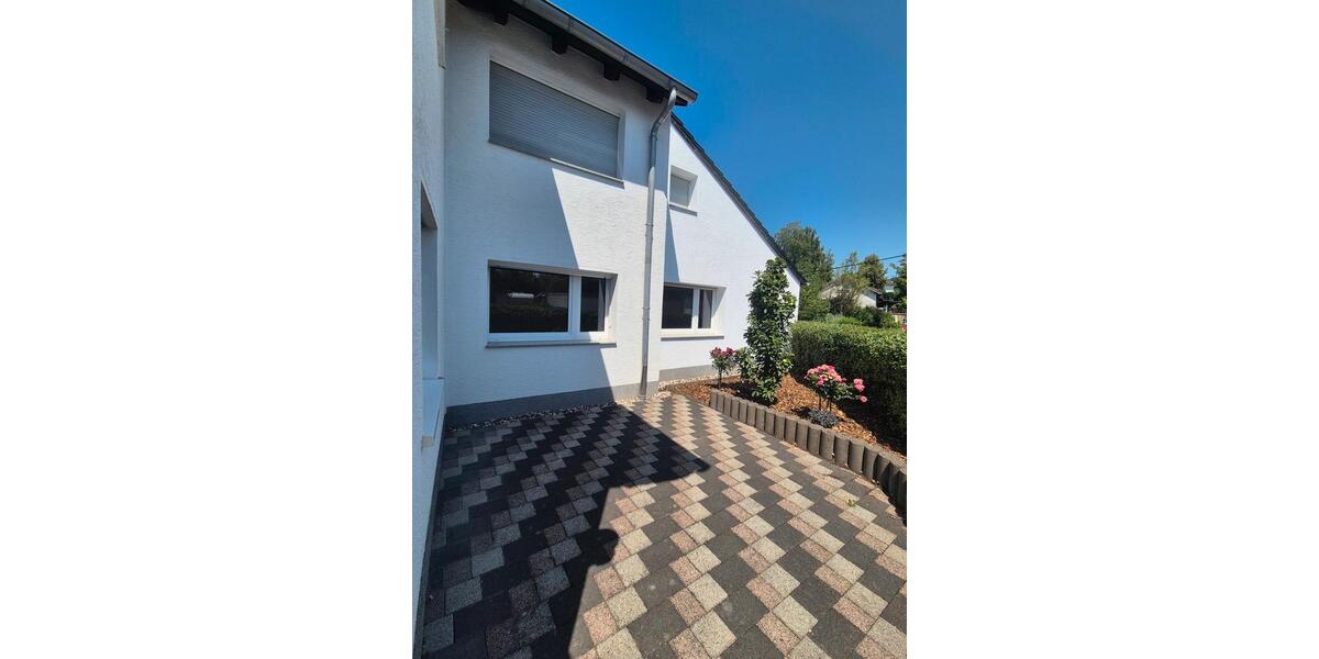 Erdgeschoßwohnung Lindlar - 3 Zimmer, 91 m&sup2;, 800&euro; | Angebot:25884314