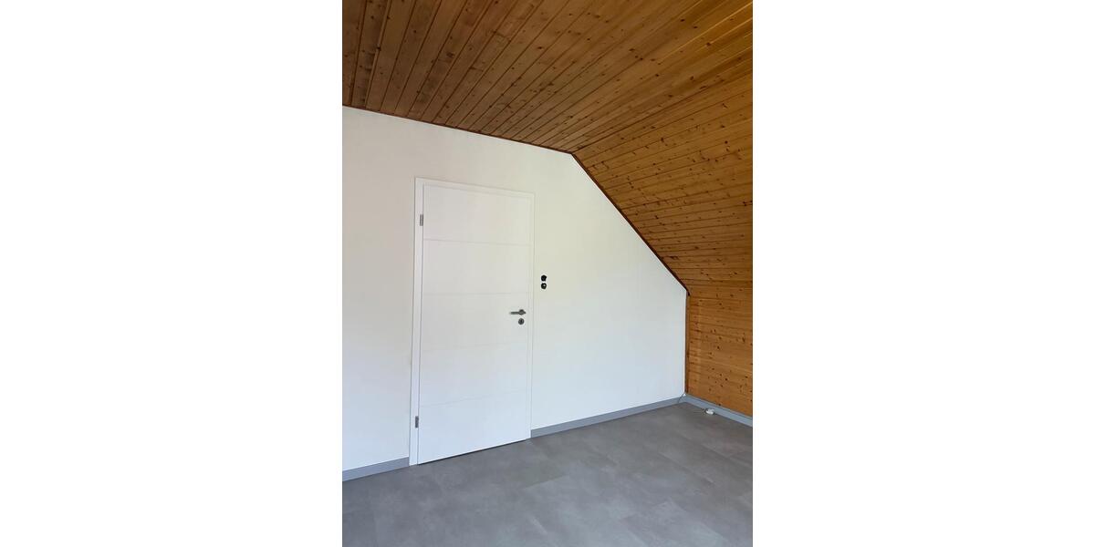 Etagenwohnung Leichlingen (Rheinland) - 3 Zimmer, 65 m&sup2;, 1.100&euro; | Angebot:26227618