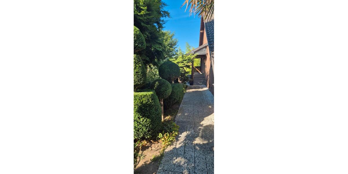 Mehrfamilienhaus, Wohnhaus Leverkusen Bergisch Neukirchen - 9 Zimmer, 270 m&sup2;, 795.000&euro; | Angebot:27617937