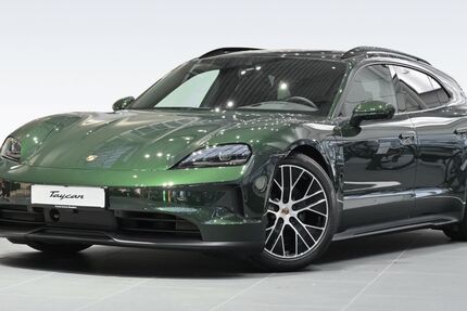 Porsche Taycan 9.900 km 107.490 € Düsseldorf 40468