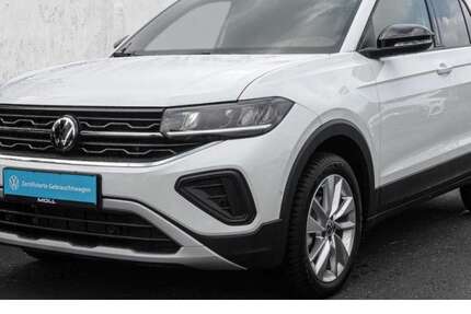 VW T-Cross 10.590 km 21.970 € Düsseldorf 40474