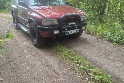 Opel Frontera 214.666 km 4.000 &euro; Köln 51068