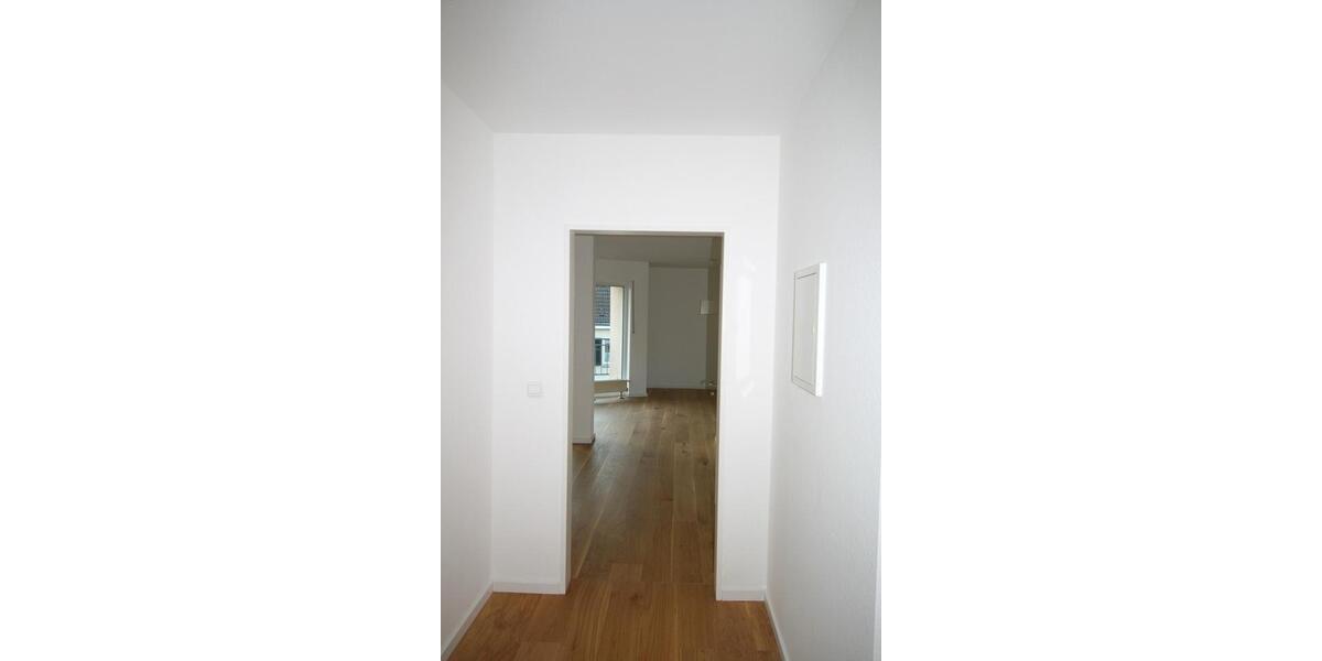 Etagenwohnung Leverkusen - 2 Zimmer, 71 m&sup2;, 1.000&euro; | Angebot:26633962