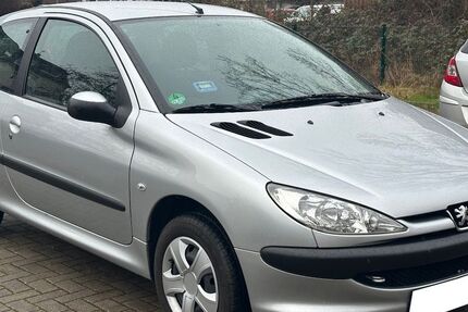 Peugeot 206 75.000 km 2.500 &euro; Köln 50668