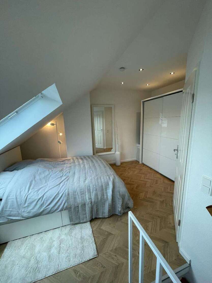 Wohnen auf Zeit in Rösrath 1.075 € 1 zimmer
