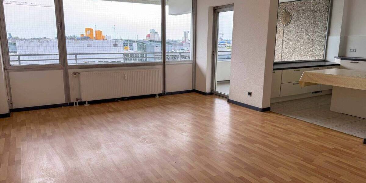Etagenwohnung Neuss Hammfeld - 4 Zimmer, 116 m&sup2;, 1.500&euro; | Angebot:26155066