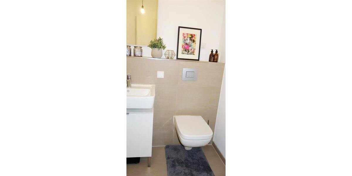 Etagenwohnung Düsseldorf Flingern Nord - 2 Zimmer, 64 m&sup2;, 1.069&euro; | Angebot:26476099