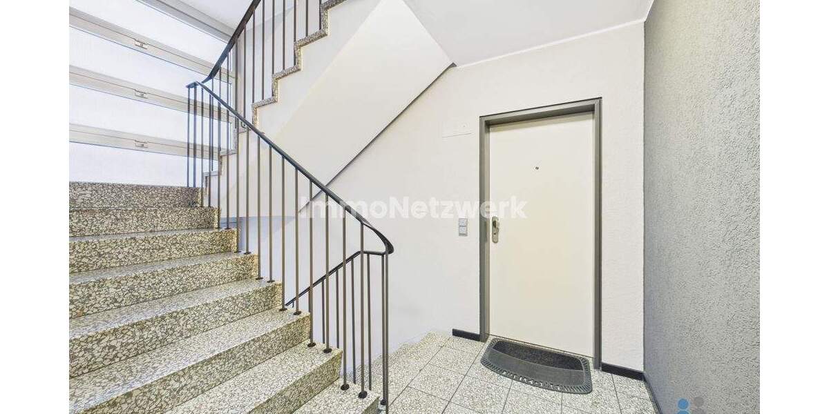 Etagenwohnung Neuss Innenstadt - 3 Zimmer, 78 m&sup2;, 275.000&euro; | Angebot:24814323