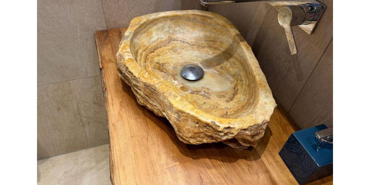 UNTERBACH: Wunderschönes, vollklimatisiertes 7-Raum Reihenendhaus 7 zimmer