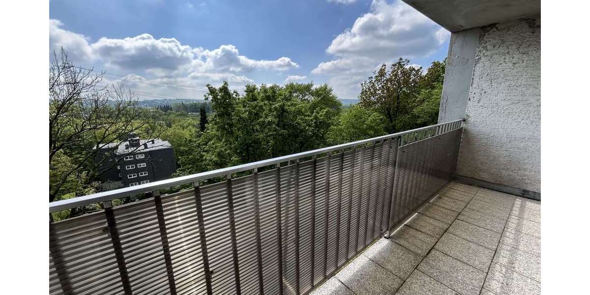 Etagenwohnung Wuppertal Gemarkung Ronsdorf - 2 Zimmer, 62 m&sup2;, 119.000&euro; | Angebot:26488265