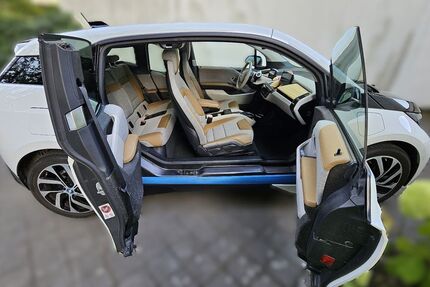 BMW i3 92.000 km 14.500 € Düsseldorf 40489