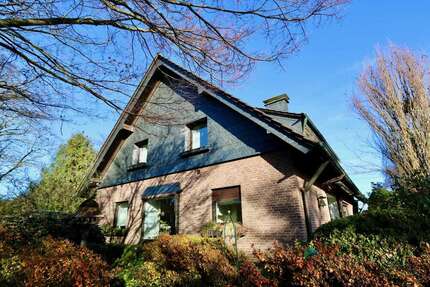 Wohnung Overath - 3 Zimmer, 100 m&sup2;, 1.000&euro; | Angebot:24859864