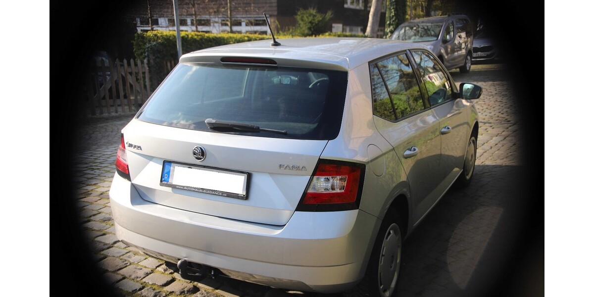 Skoda Fabia 85.000 km 6.900 € Köln 50667