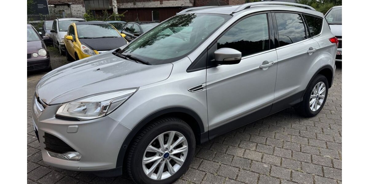 Ford Kuga 116.000 km 10.499 &euro; Neuss 41462