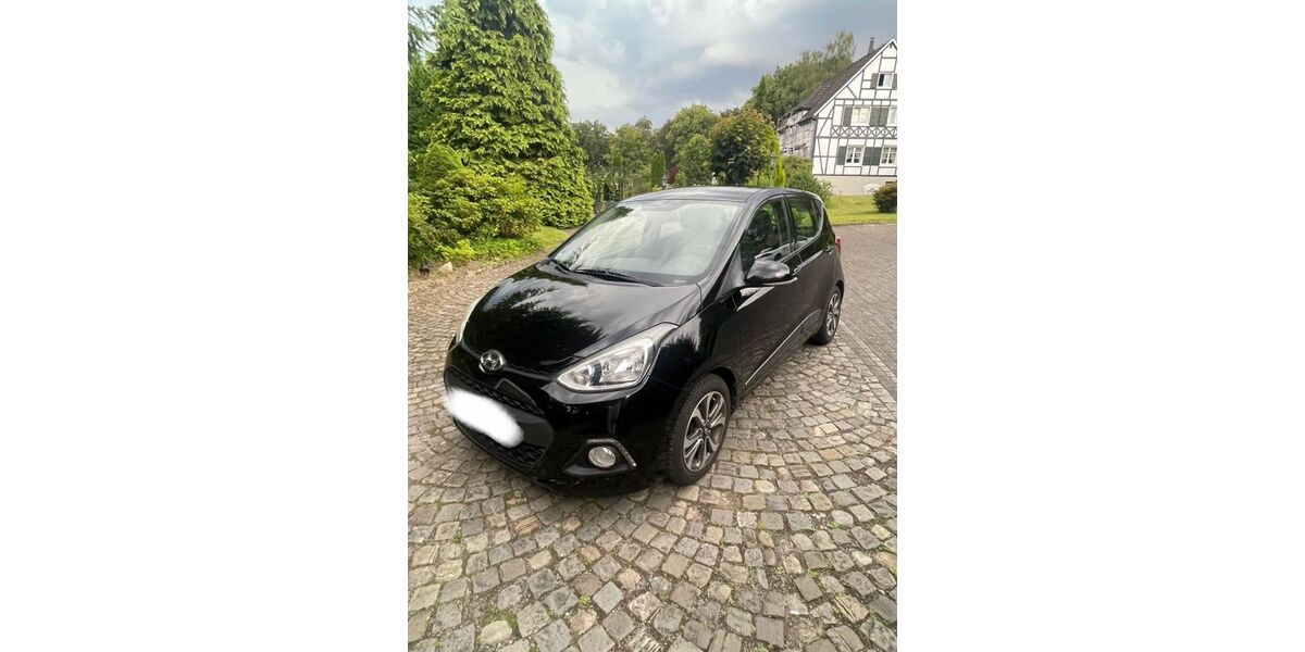 Hyundai i10 143.300 km 3.590 &euro; Solingen 42651