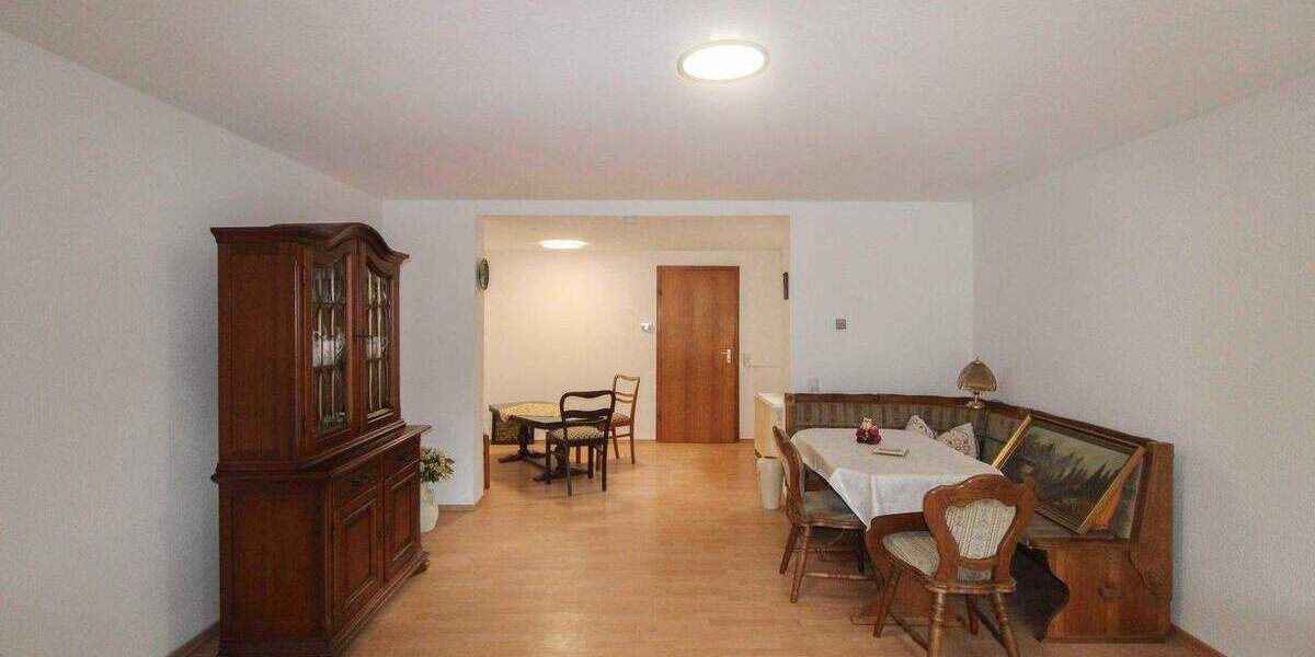 Doppelhaushälfte Dormagen Delrath - 8 Zimmer, 200 m&sup2;, 421.000&euro; | Angebot:24622074