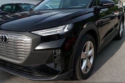 Audi Q4 e-tron 105.450 km 26.700 &euro; Wuppertal 42281