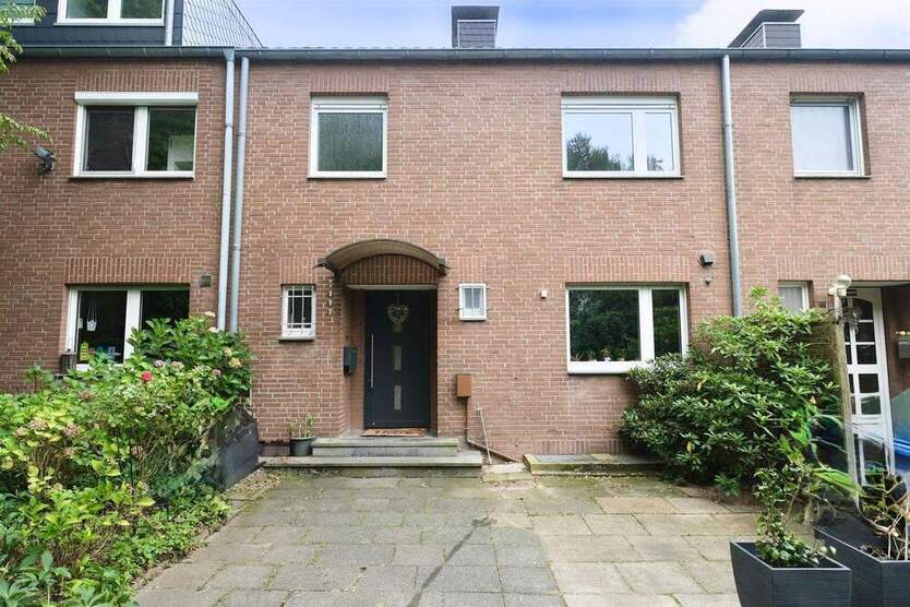 Möbelwagen bestellen und einziehen! Reihenhaus in 1A Lage von Selikum sucht neue Besitzer. 5 zimmer