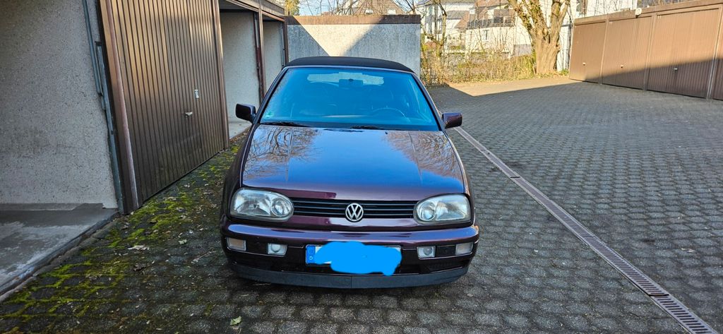 VW Golf 232.618 km 5.000 &euro; Wuppertal 42369