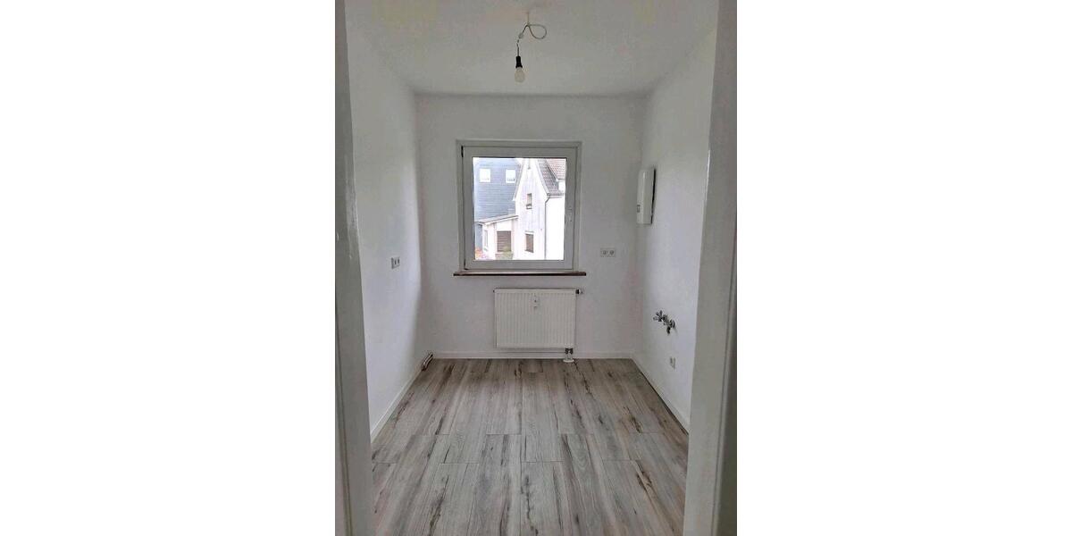 Erdgeschoßwohnung Burscheid - 4 Zimmer, 73 m&sup2;, 1.070&euro; | Angebot:26679360