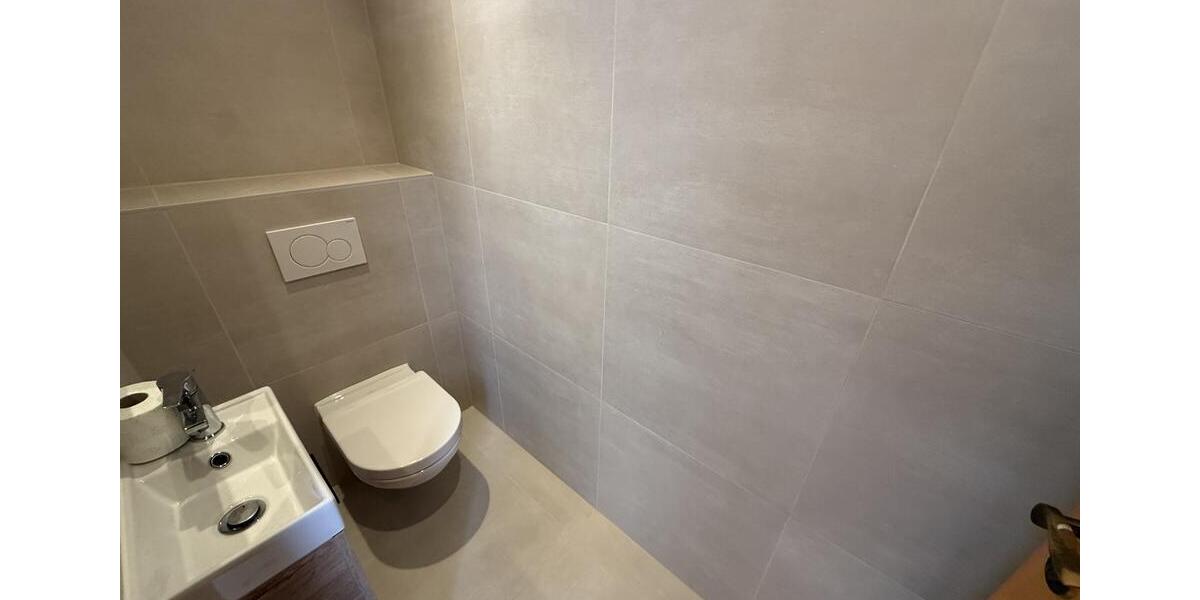 Maisonettenwohnung Bergisch Gladbach Gronau - 5 Zimmer, 135 m&sup2;, 1.700&euro; | Angebot:24662303