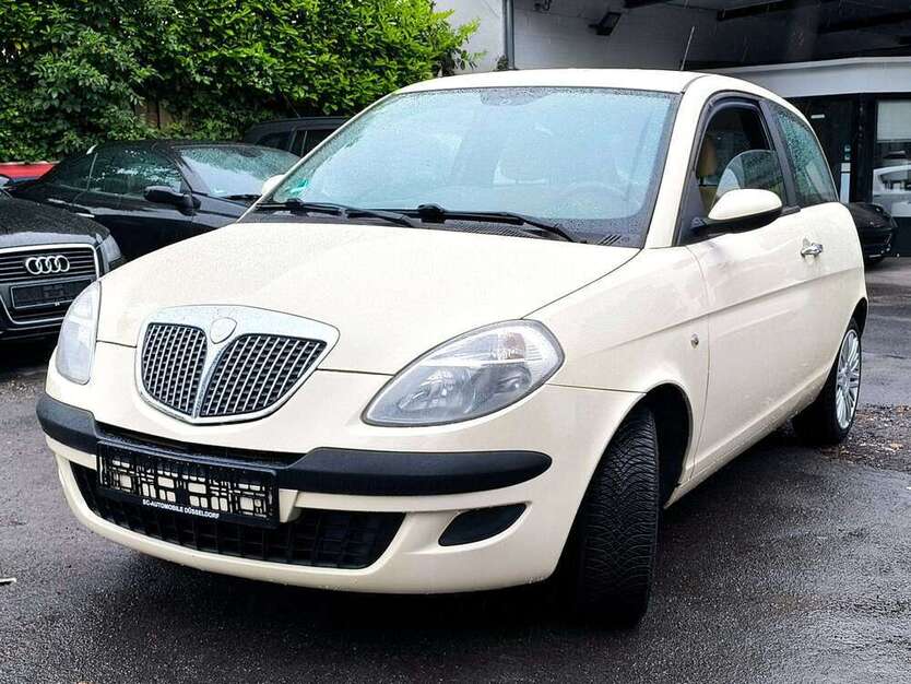 Ypsilon