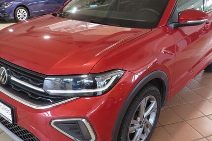 VW T-Cross 5.631 km 28.745 € Neuss 41469