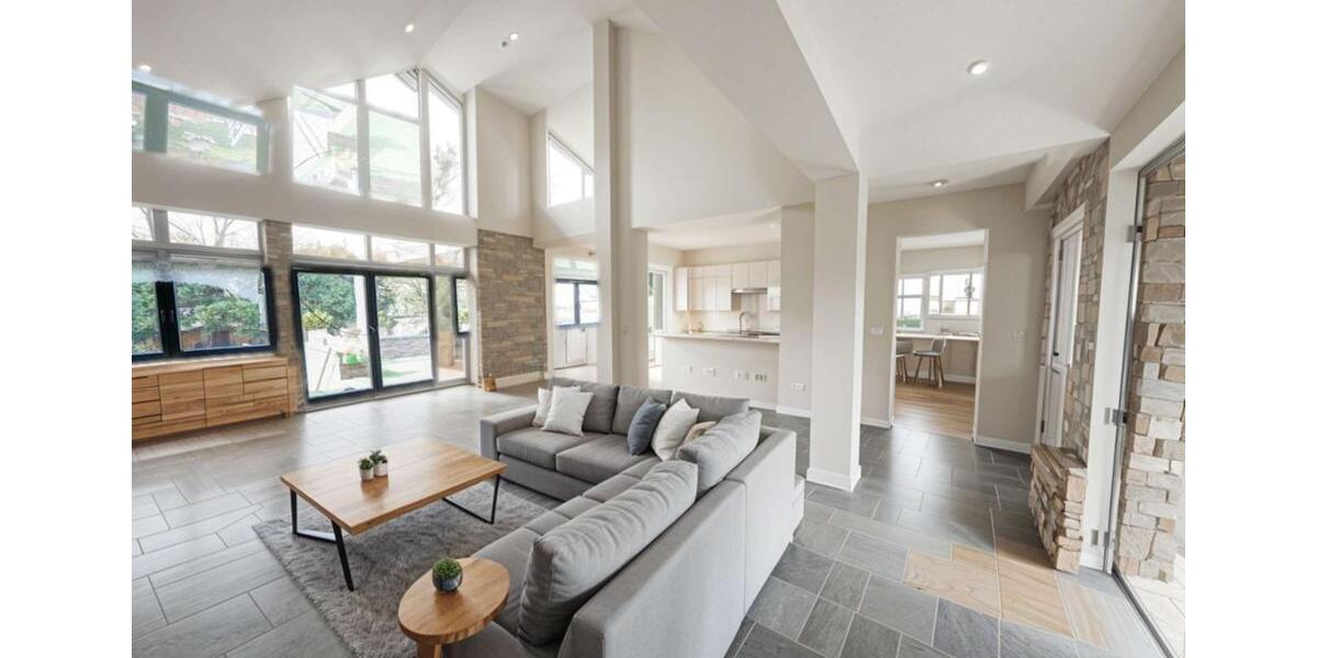 Doppelhaushälfte Düsseldorf Stadtbezirk 8 - 5 Zimmer, 256 m&sup2;, 2.850&euro; | Angebot:22052186