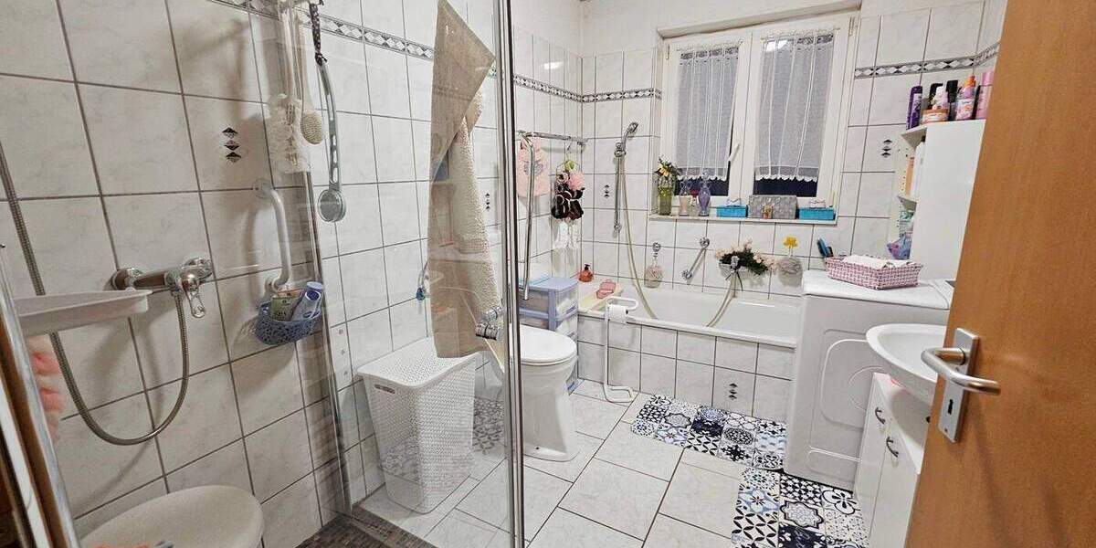 Mehrfamilienhaus, Wohnhaus Burscheid / Heddinghofen Burscheid - 2 Zimmer, 445 m&sup2;, 649.000&euro; | Angebot:24872631