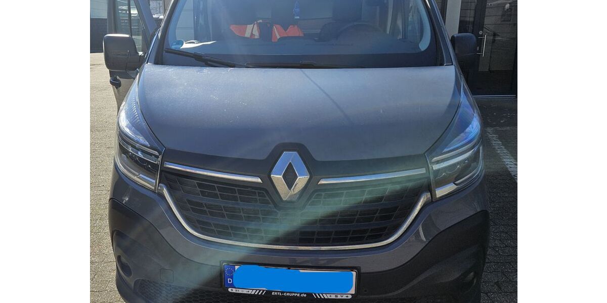 Renault Trafic 116.016 km 13.990 &euro; Leverkusen 51379