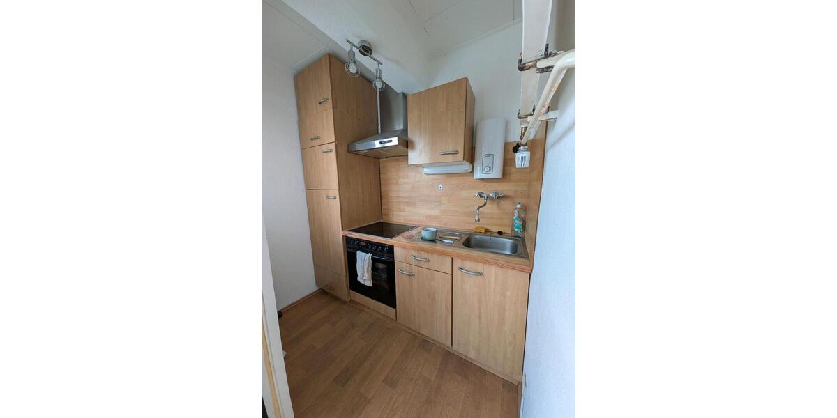 Etagenwohnung Leverkusen Alkenrath - 1.5 Zimmer, 47 m&sup2;, 600&euro; | Angebot:25962579