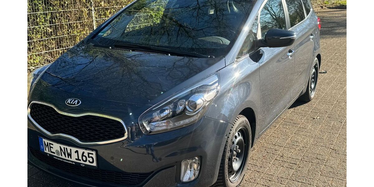 Kia Carens 30.000 km 11.500 &euro; Haan 42781