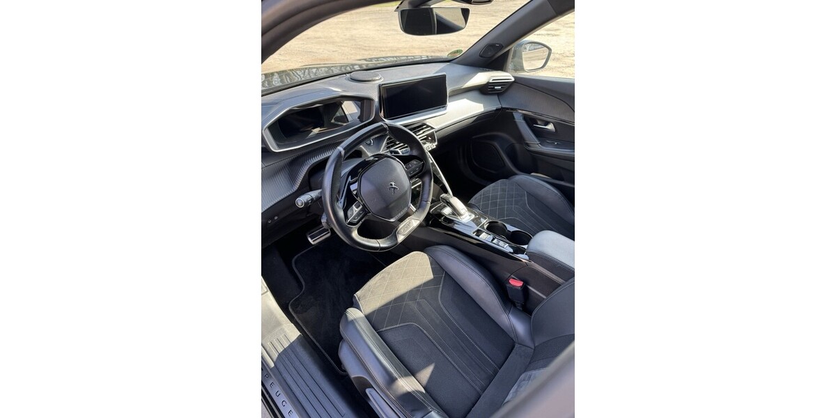 Peugeot 2008 70.200 km 18.000 &euro; Remscheid 42853