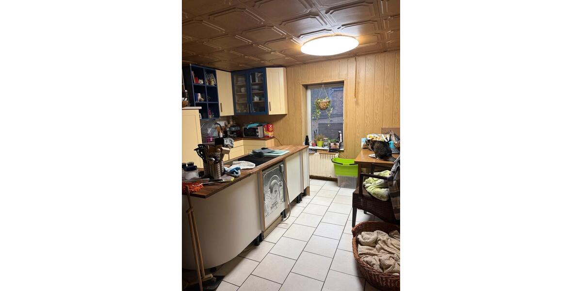 Mehrfamilienhaus, Wohnhaus Leverkusen Alkenrath - 8 Zimmer, 240 m&sup2;, 69.000&euro; | Angebot:24324031