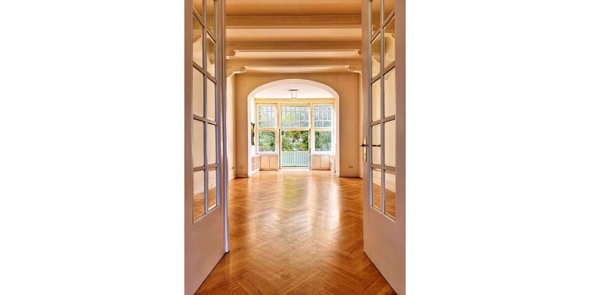 Einfamilienhaus Düsseldorf Niederkassel - 17 Zimmer, 530 m&sup2;, 5.300.000&euro; | Angebot:23488105