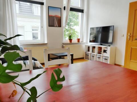 Etagenwohnung Köln Ehrenfeld - 2 Zimmer, 40 m&sup2;, 1.150&euro; | Angebot:26636762