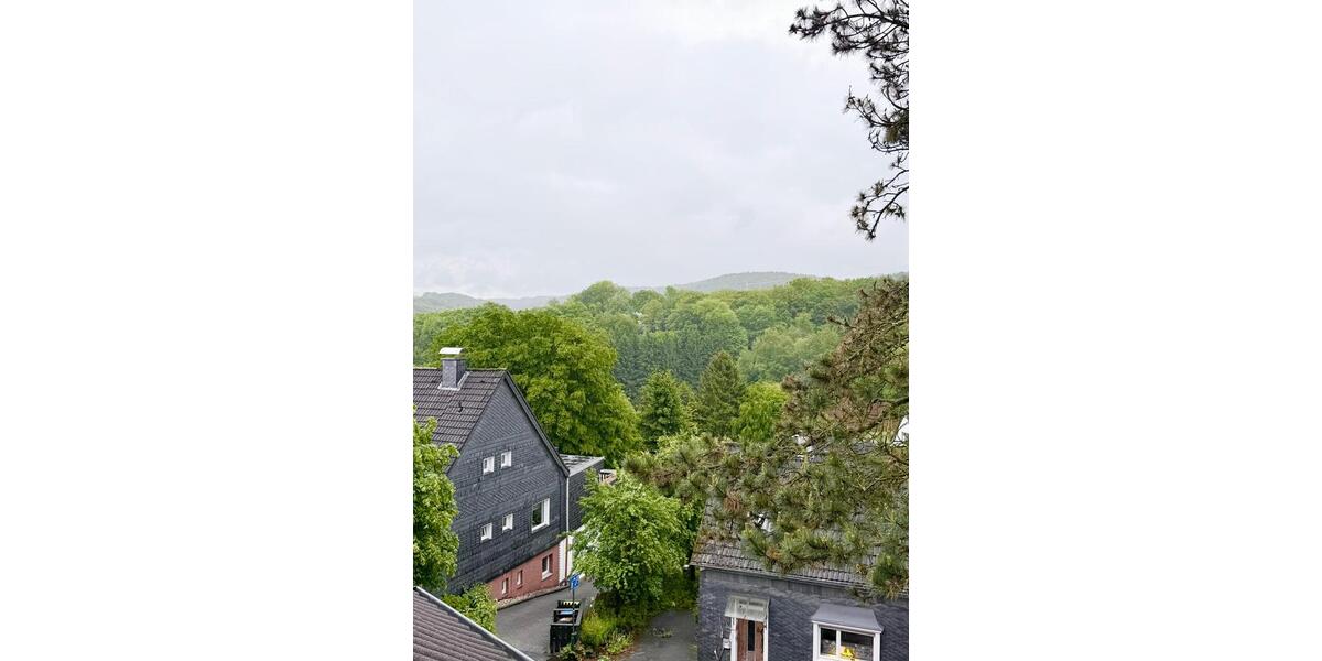 Etagenwohnung Remscheid Lüttringhausen - 3 Zimmer, 86 m&sup2;, 880&euro; | Angebot:26647355