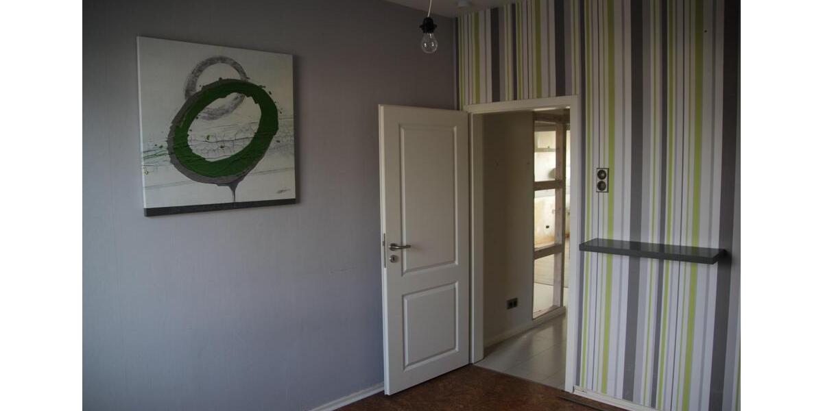 Etagenwohnung Halver - 4 Zimmer, 103 m&sup2;, 750&euro; | Angebot:25964957