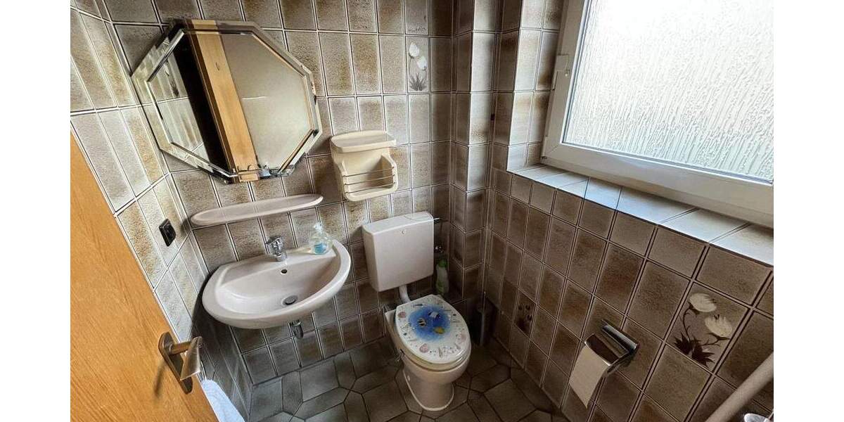 Reihenmittelhaus Langenfeld Richrath - 5 Zimmer, 150 m&sup2;, 498.000&euro; | Angebot:25409671