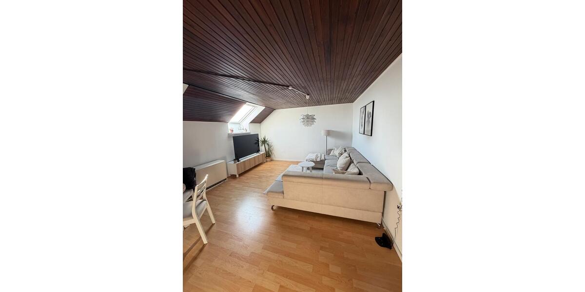 Dachgeschoßwohnung Leverkusen Bergisch Neukirchen - 3 Zimmer, 72 m&sup2;, 950&euro; | Angebot:27585732