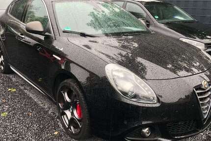 Alfa Romeo Giulietta 108.300 km 8.700 &euro; Bergisch Gladbach 51469
