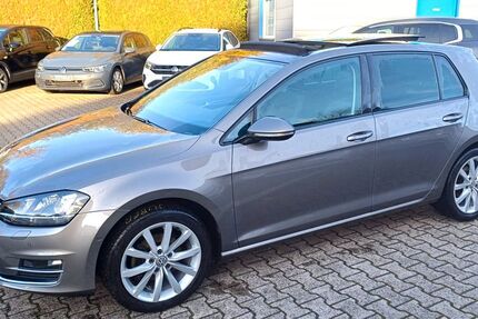 VW Golf 98.000 km 16.980 € Essen 45307