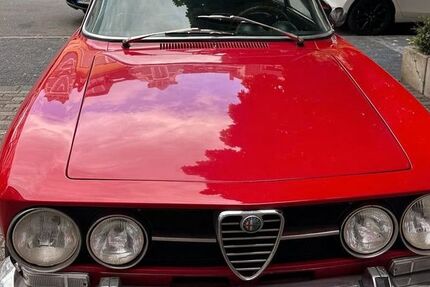 Alfa Romeo GTV 61.422 km 35.990 &euro; Düsseldorf 40476